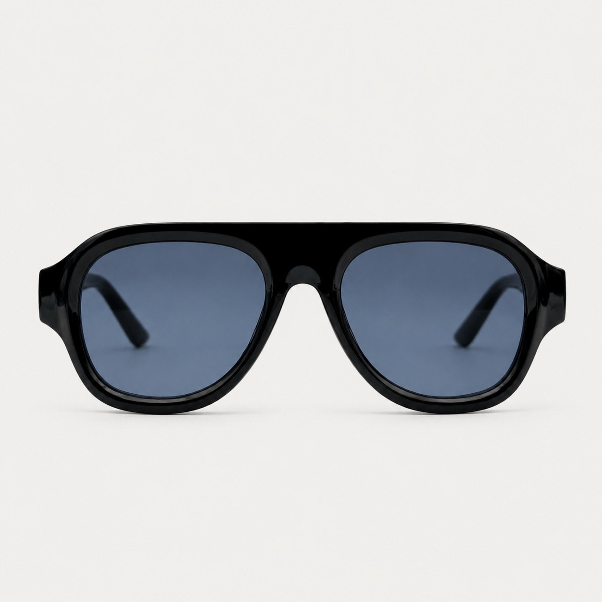 lunettes de soleil noires face verres bleus Osour La Carbon