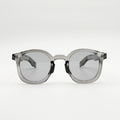 Lunettes de soleil rondes gris translucide La Elio vue de face