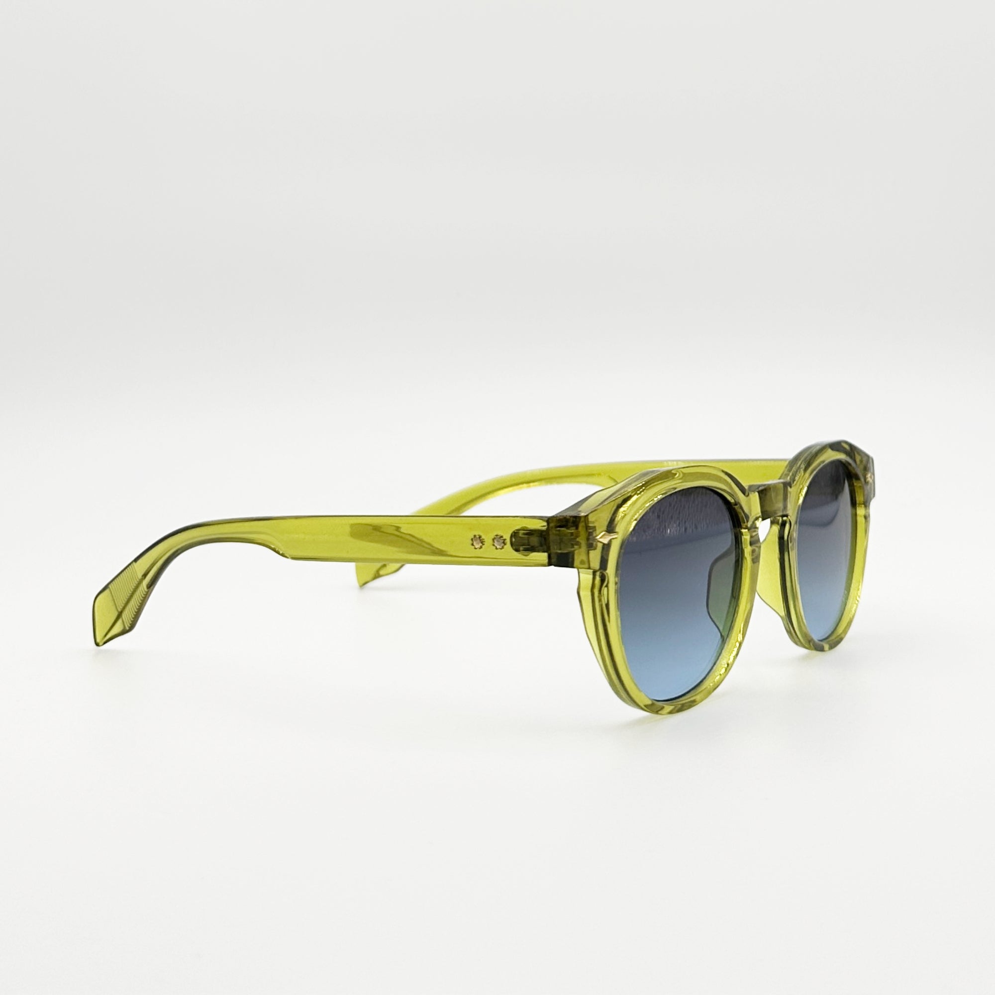 Lunettes de soleil rondes vertes La Herve vue de profil avec verres bleus fumés
