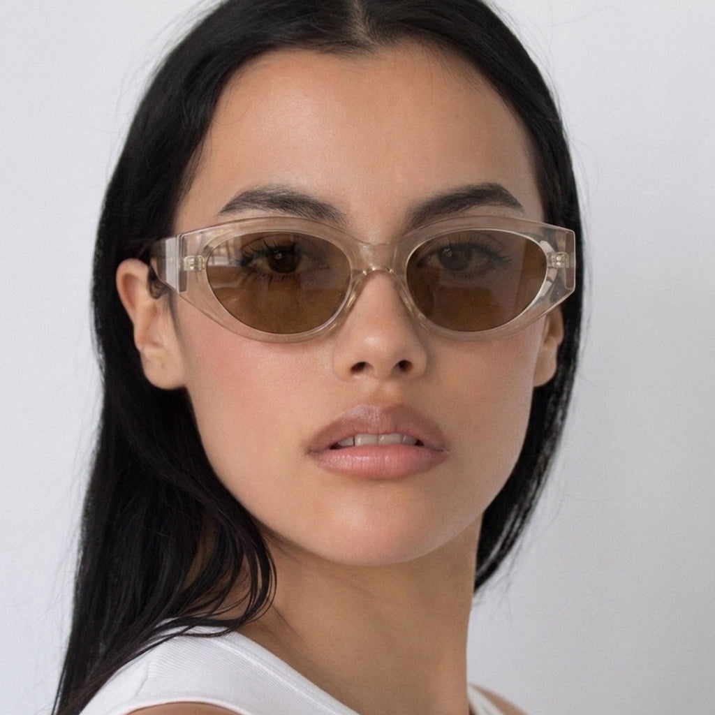 Lunettes de soleil beige La Livia porté
