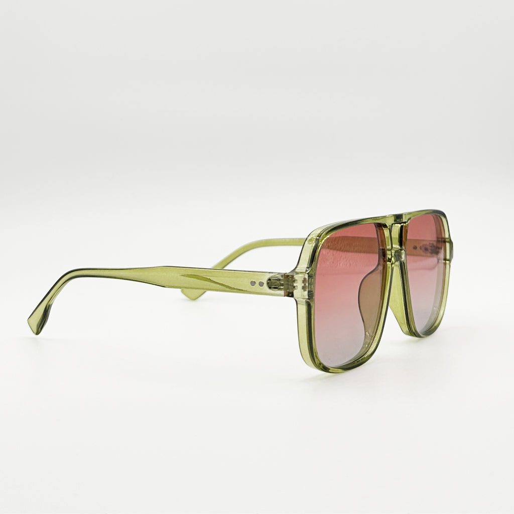 Lunettes de soleil aviateur vertes La Rafael vue de profil avec verres dégradés roses