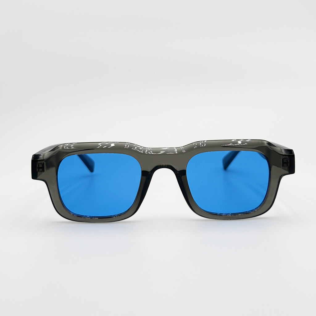 Lunettes de soleil rectangulaires grises La Soren vue de face